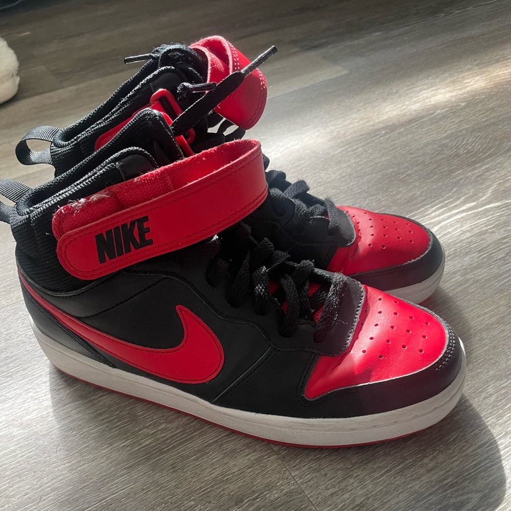 Nike
